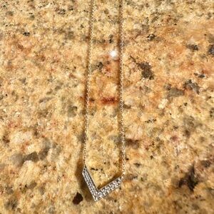 Stella & Dot 14 k gold and genuine diamond Covet Chevron necklace